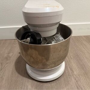 Stainless Steel and White Stand Mixer in